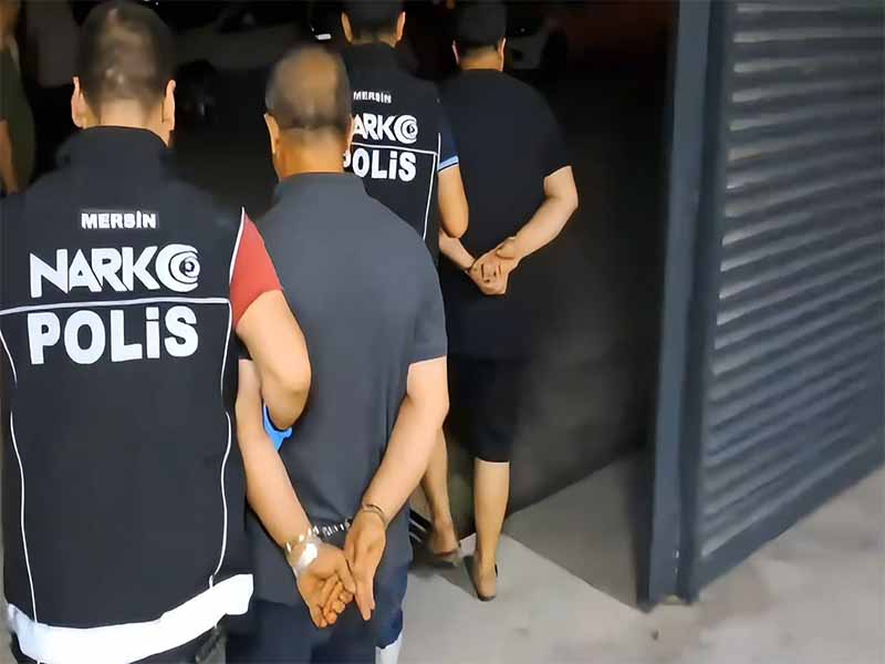 DEPOYA GİZLENMİŞ HALDE 812 KİLOGRAM SENTETİK ECZA MADDESİ OLAN PREGABALİN ELE GEÇİRİLDİ